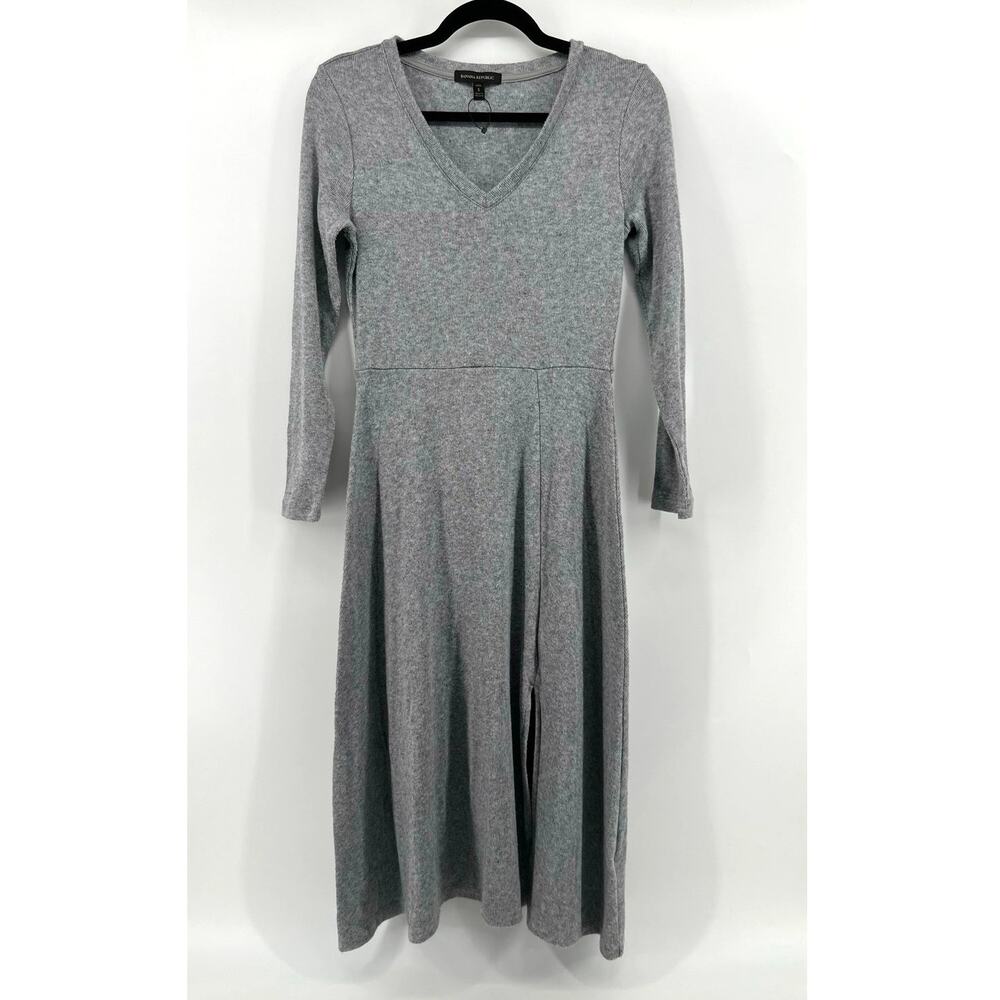 Banana Republic | Women's Long Sleeve V-Neck Sweater Midi Dress Gray Size S Pet.
